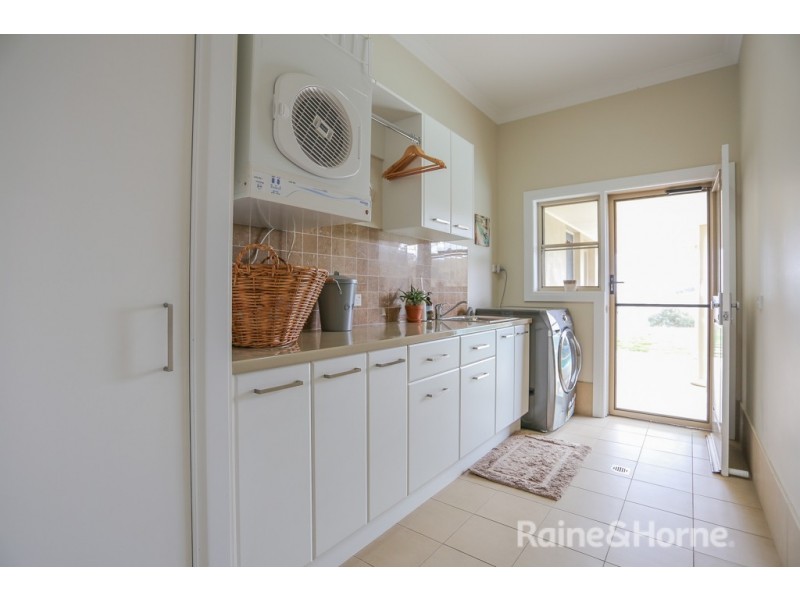 263 Willow Tree Lane, Mount Rankin NSW 2795