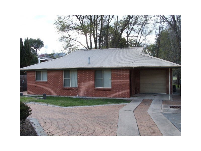 2/259 Bentinck St, Bathurst NSW 2795