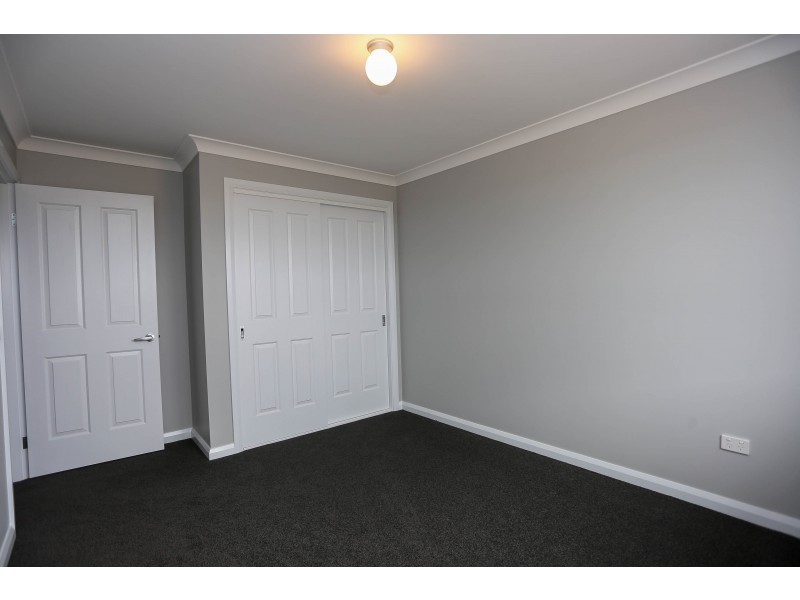 12 Ignatius Place, Kelso NSW 2795