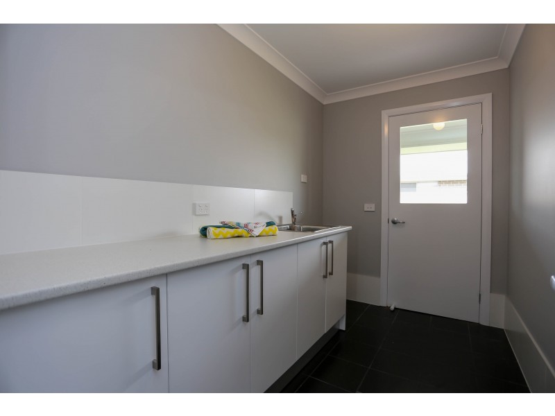 12 Ignatius Place, Kelso NSW 2795