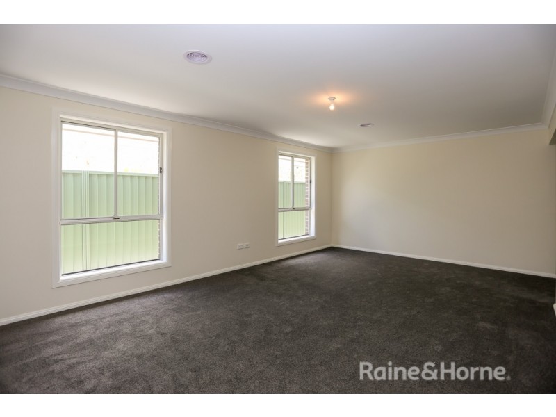 6a Matthews Street, Windradyne NSW 2795
