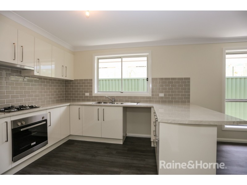 6a Matthews Street, Windradyne NSW 2795