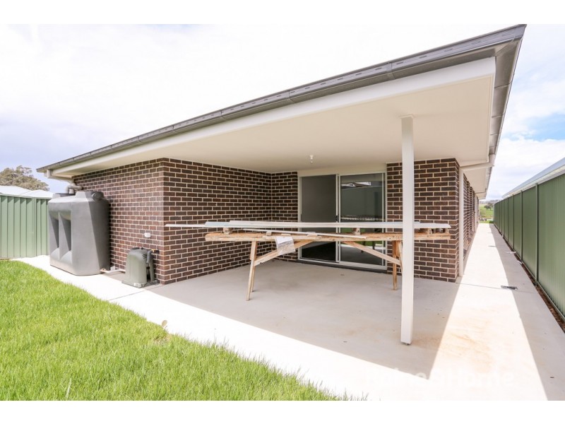 6a Matthews Street, Windradyne NSW 2795