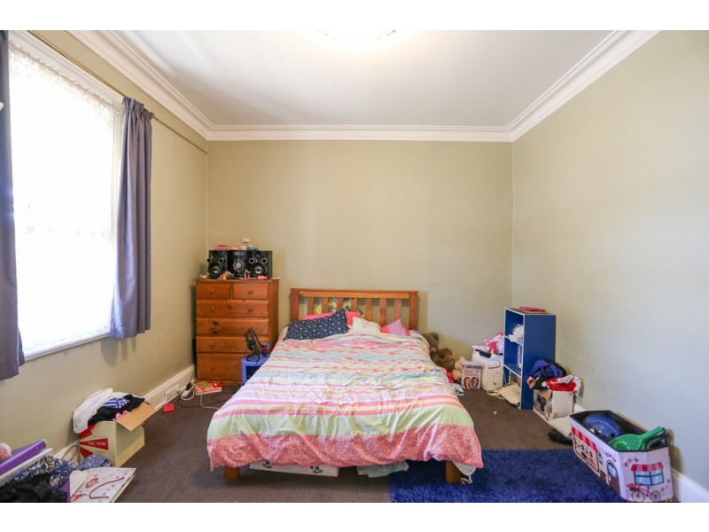 16 Vittoria Street, Bathurst NSW 2795
