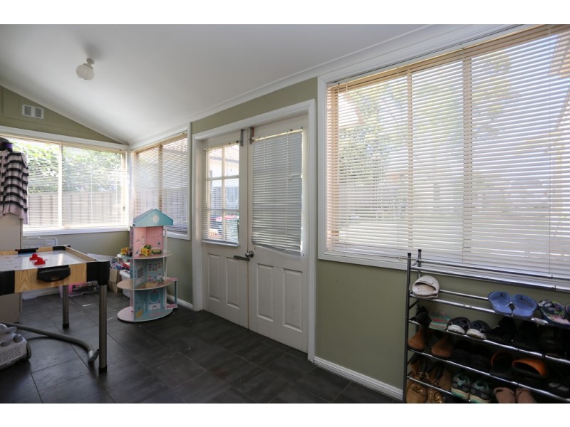 16 Vittoria Street, Bathurst NSW 2795