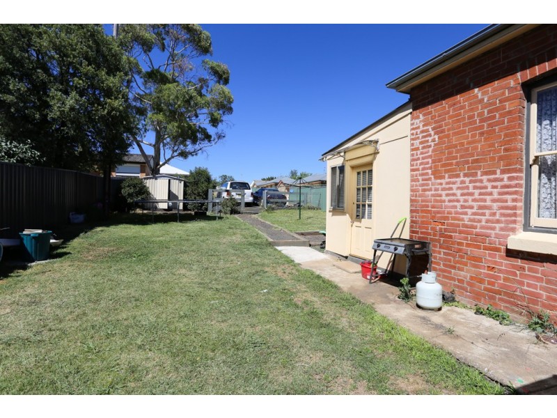 16 Vittoria Street, Bathurst NSW 2795