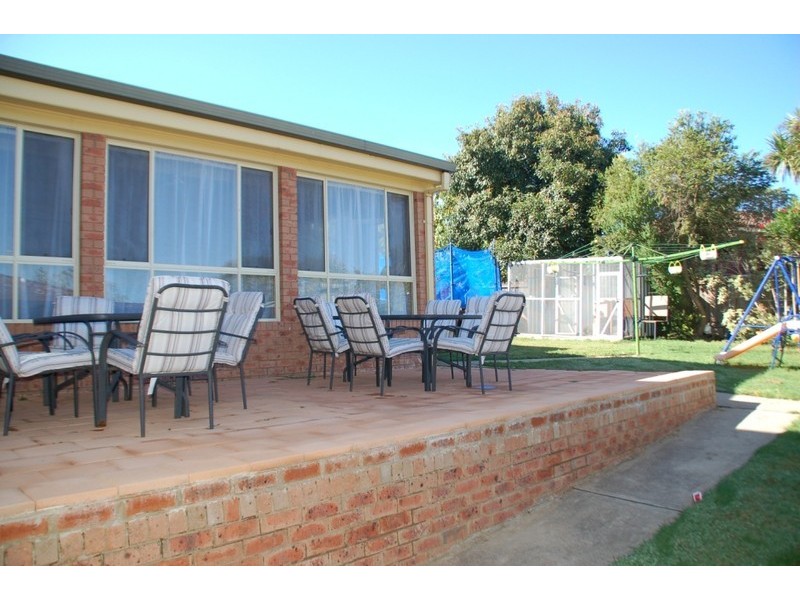 42  Pellion Place, Bathurst NSW 2795
