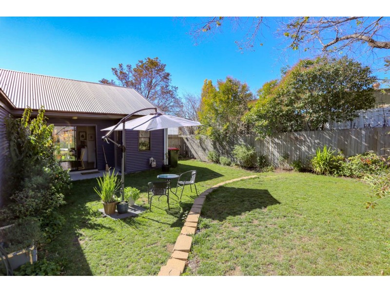 2 Cole Street, Bathurst NSW 2795