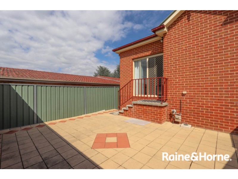 1/151 Lambert Street, Bathurst NSW 2795