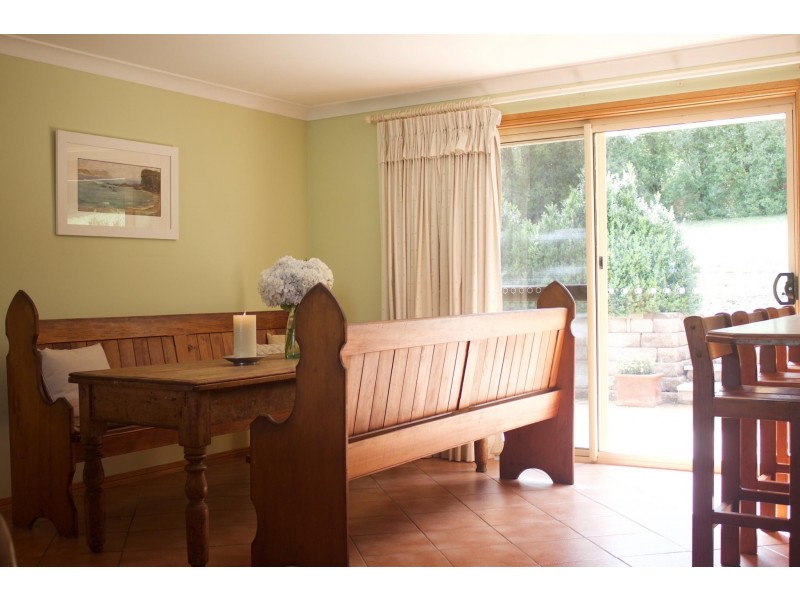 15 Glenhaven Crescent, Perthville NSW 2795