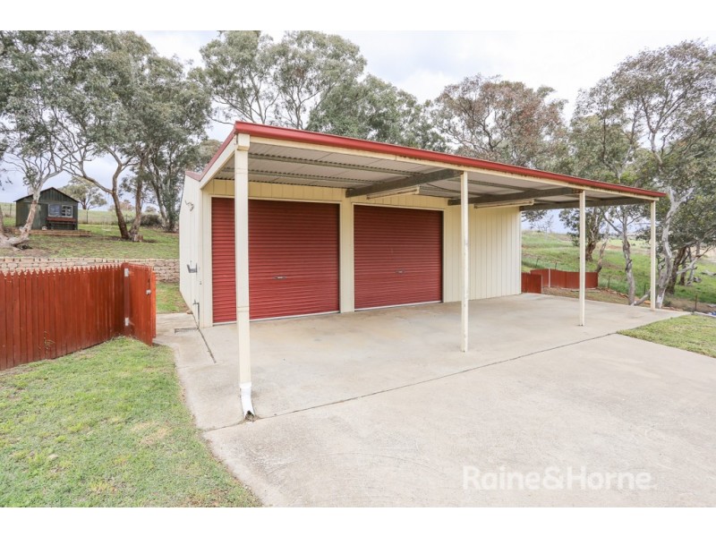 15 Glenhaven Crescent, Perthville NSW 2795