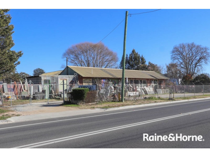 17 Vale Road, Bathurst NSW 2795