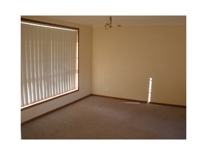 45 Opperman Way, Bathurst NSW 2795