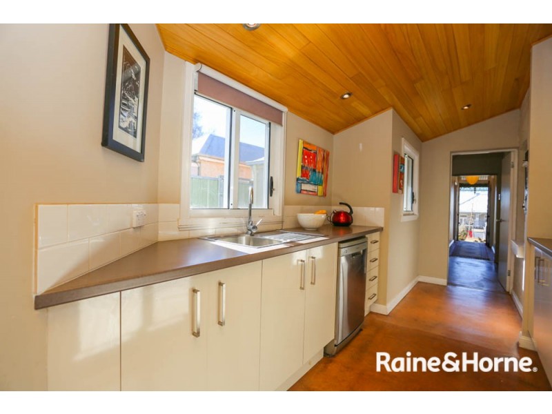 324 Howick Street, Bathurst NSW 2795