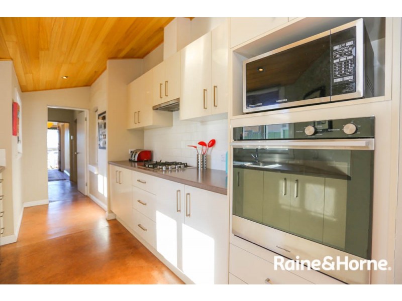 324 Howick Street, Bathurst NSW 2795
