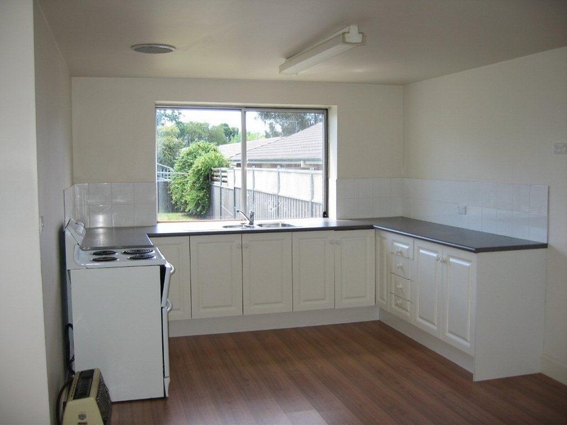 103 Stewart St, Bathurst NSW 2795