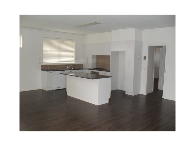 14 RANKIN, Bathurst NSW 2795