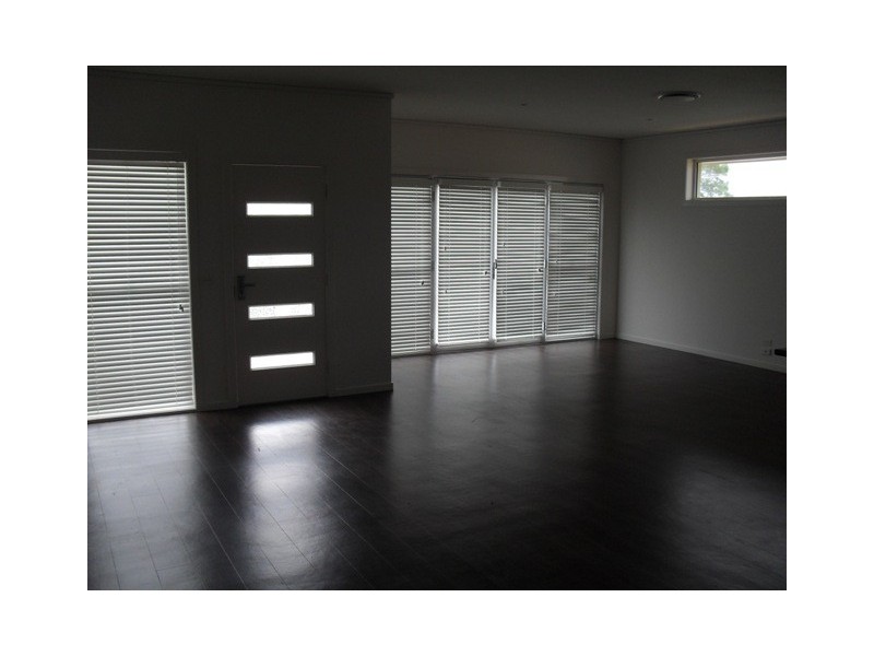 14 RANKIN, Bathurst NSW 2795