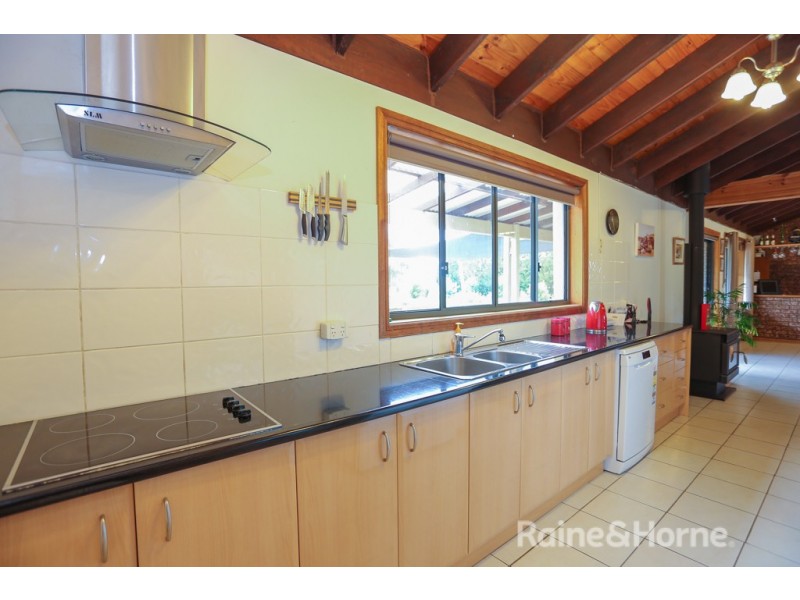 59 Woodside Drive, Mount Rankin NSW 2795