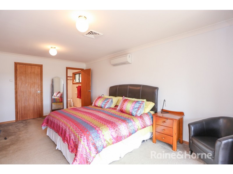 59 Woodside Drive, Mount Rankin NSW 2795