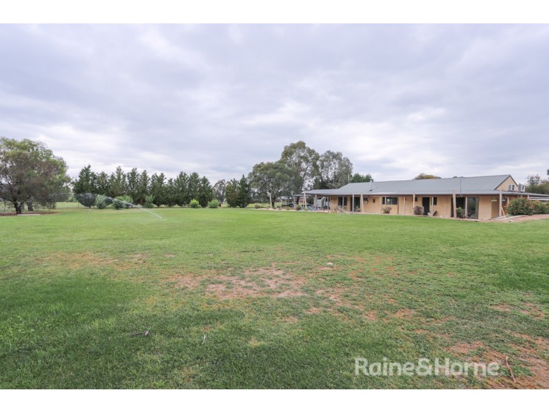 59 Woodside Drive, Mount Rankin NSW 2795