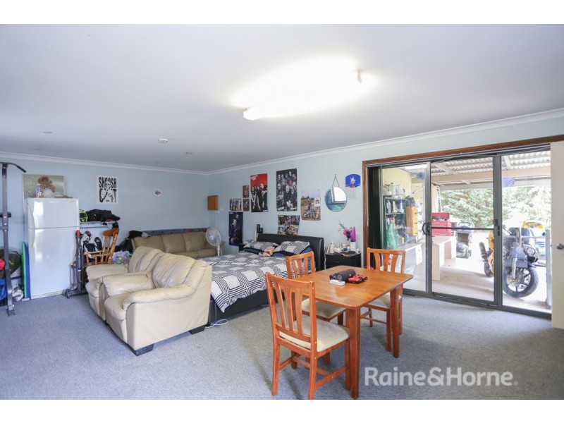 59 Woodside Drive, Mount Rankin NSW 2795