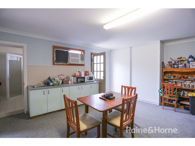 59 Woodside Drive, Mount Rankin NSW 2795