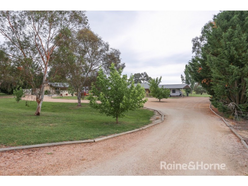 59 Woodside Drive, Mount Rankin NSW 2795