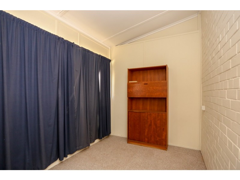 16 Oakes Street, Bathurst NSW 2795
