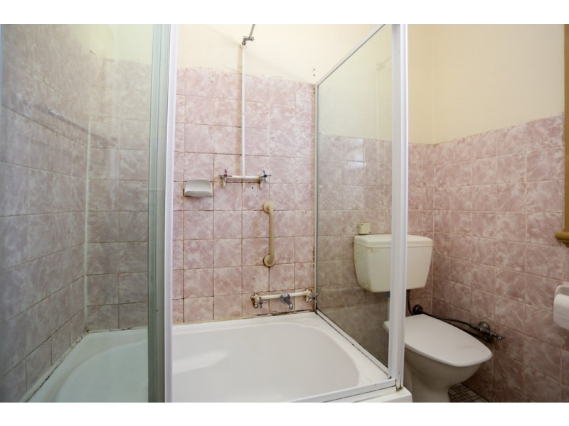 16 Oakes Street, Bathurst NSW 2795