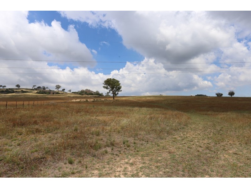 63 Wylchris Lane, Mount Rankin NSW 2795