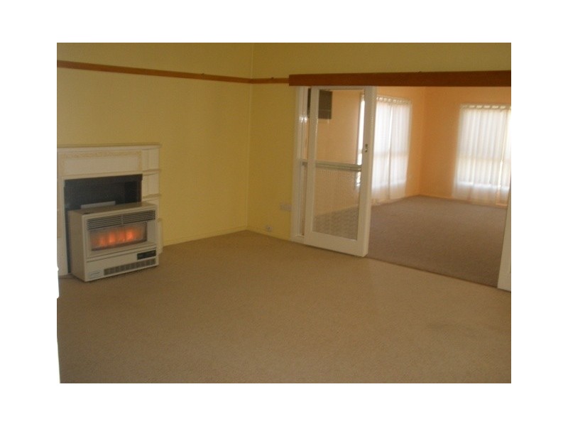 239 Browning st, Bathurst NSW 2795