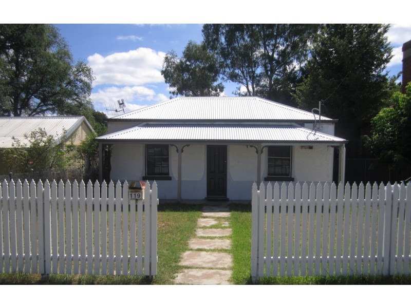 119 Russell Street, Bathurst NSW 2795
