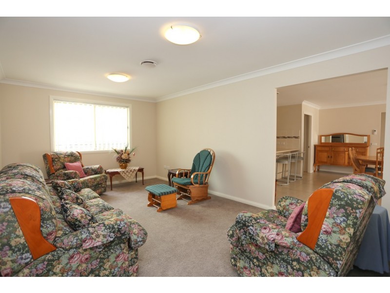 28a Rosemont Ave, Kelso NSW 2795