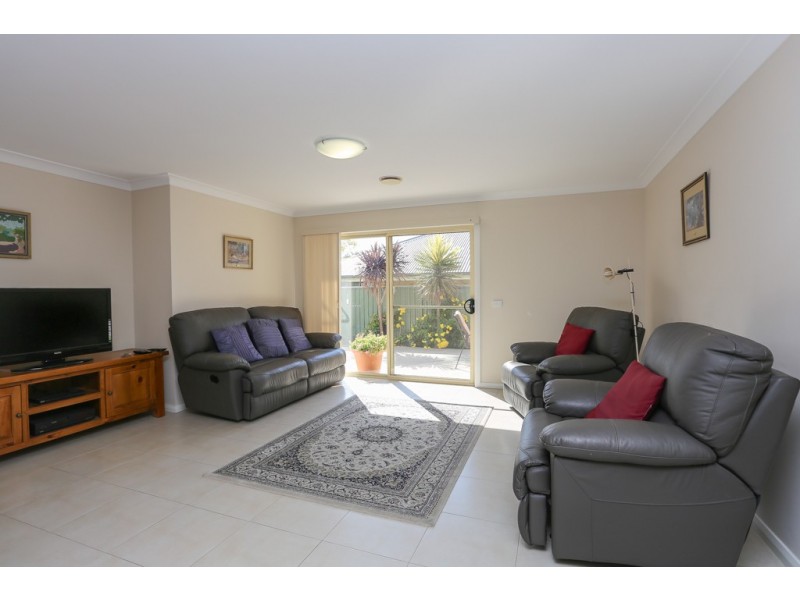 28a Rosemont Ave, Kelso NSW 2795