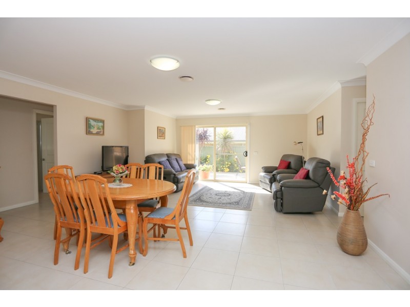 28a Rosemont Ave, Kelso NSW 2795