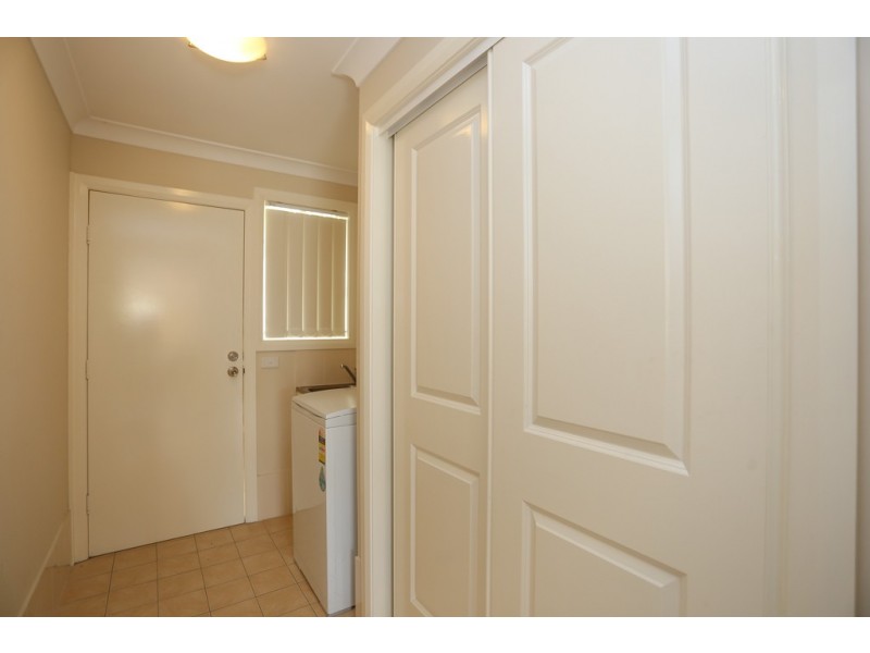 28a Rosemont Ave, Kelso NSW 2795