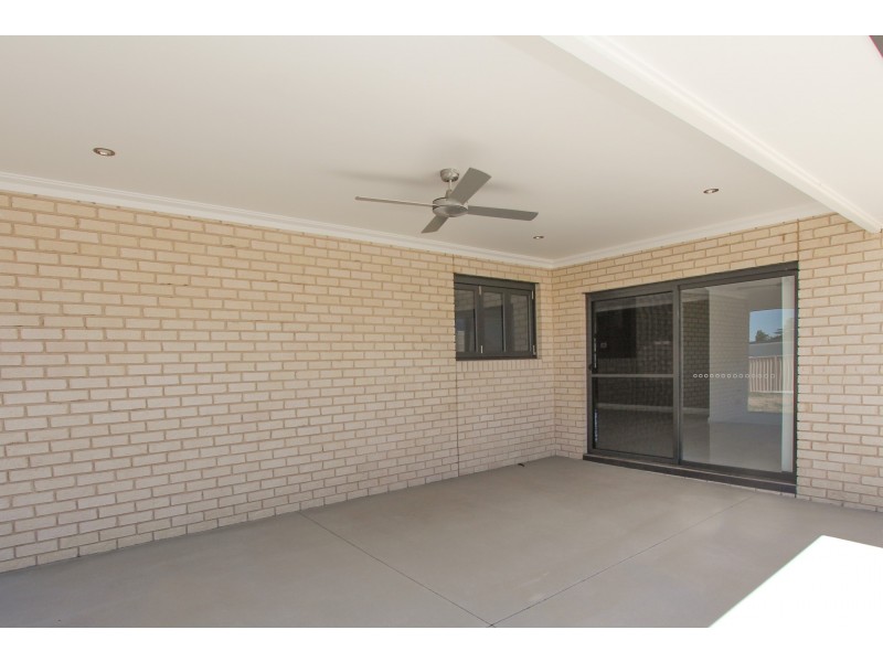 51 Graham Dr, Bathurst NSW 2795