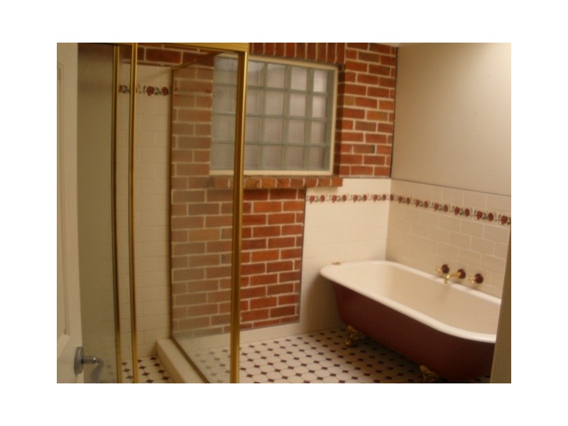 13 Devonshire Ln, Bathurst NSW 2795