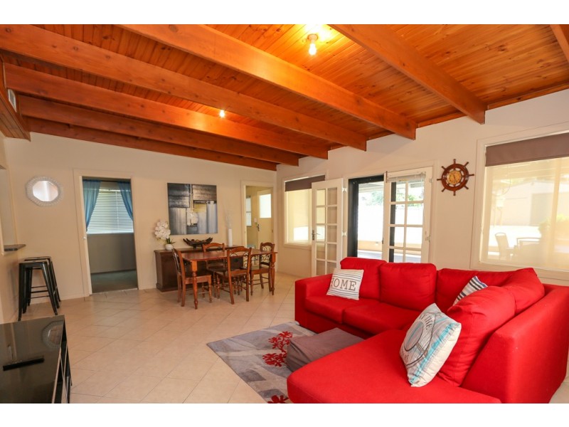 20 Logan Street, Eglinton NSW 2795