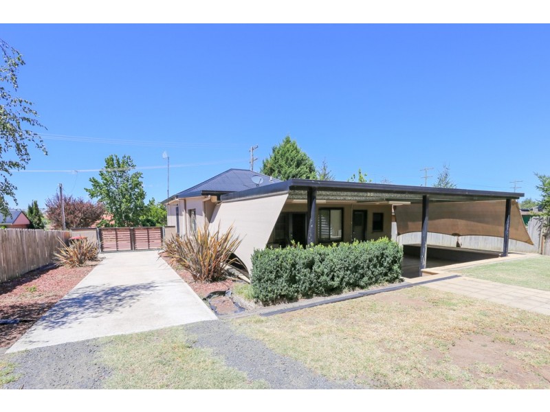 20 Logan Street, Eglinton NSW 2795