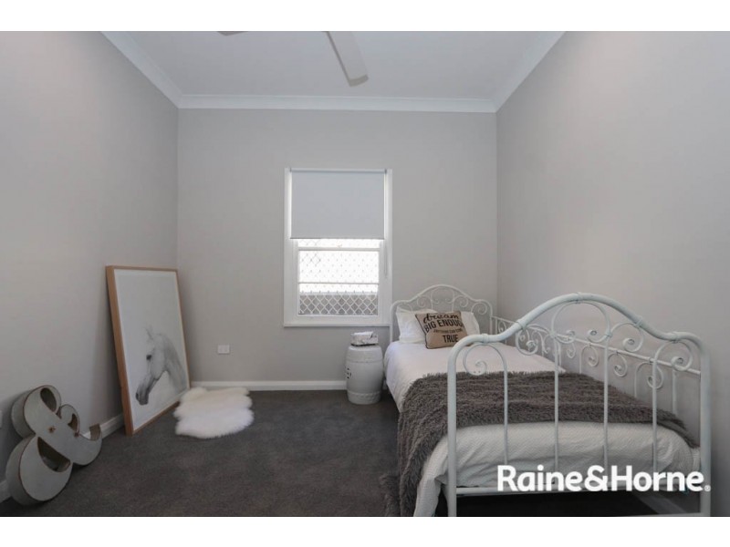 3 Lewins Street, South Bathurst NSW 2795