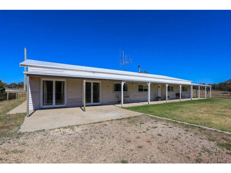 21 Paling Yards Road, Wattle Flat NSW 2795