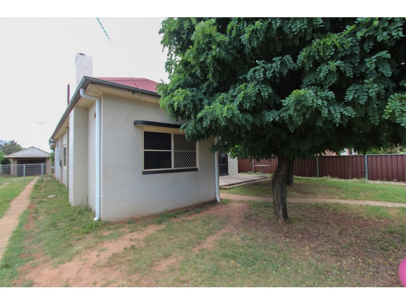 5 Gormans Hill Rd, Bathurst NSW 2795