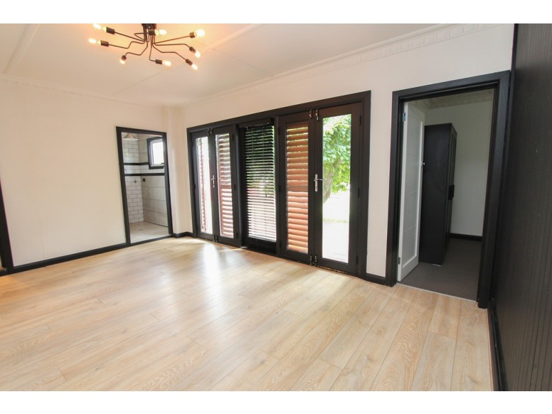 5 Gormans Hill Rd, Bathurst NSW 2795