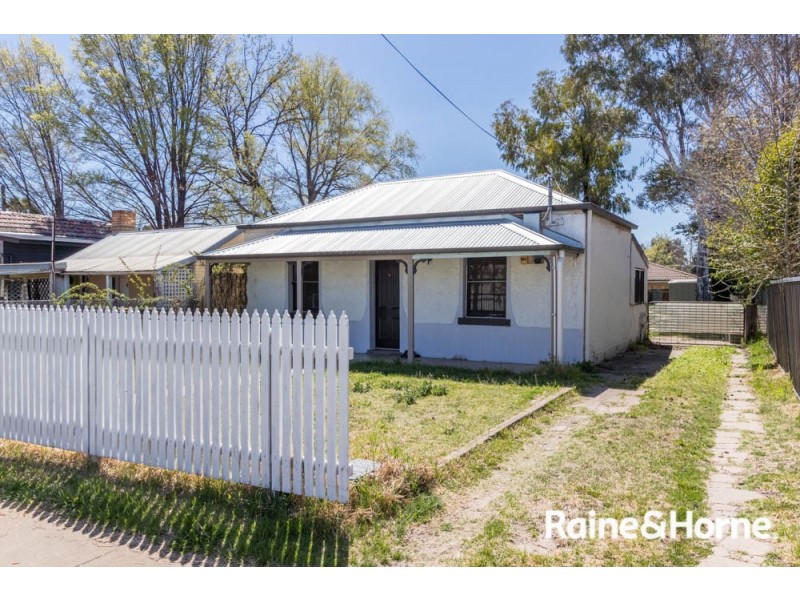 119 Russell Street, Bathurst NSW 2795