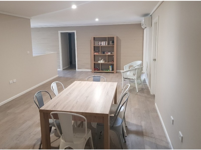 9 Jamison Street, Bathurst NSW 2795