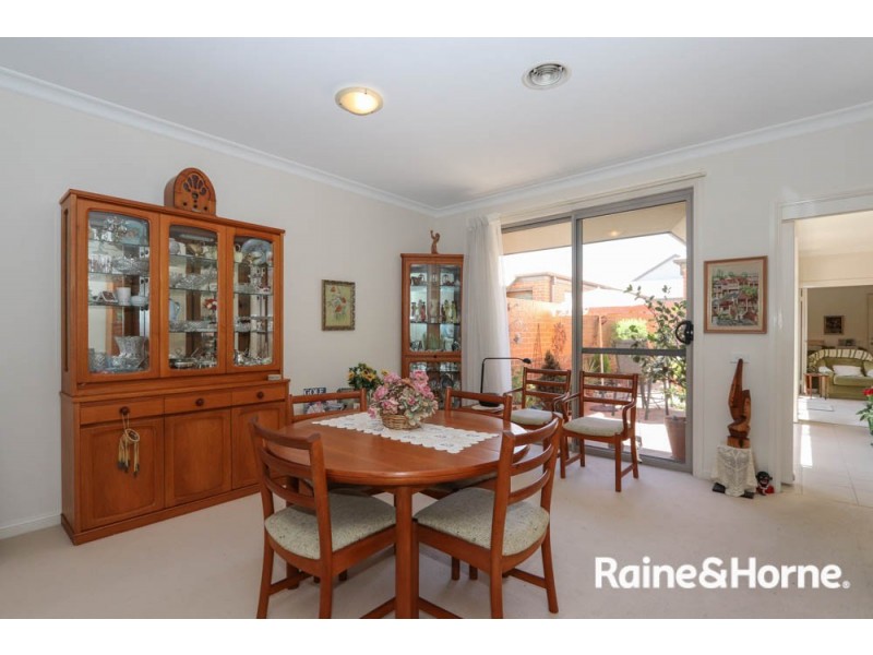 2/15 Marsden Lane, Kelso NSW 2795