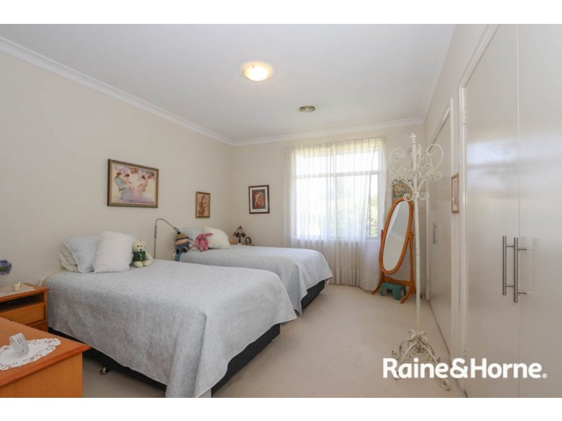 2/15 Marsden Lane, Kelso NSW 2795
