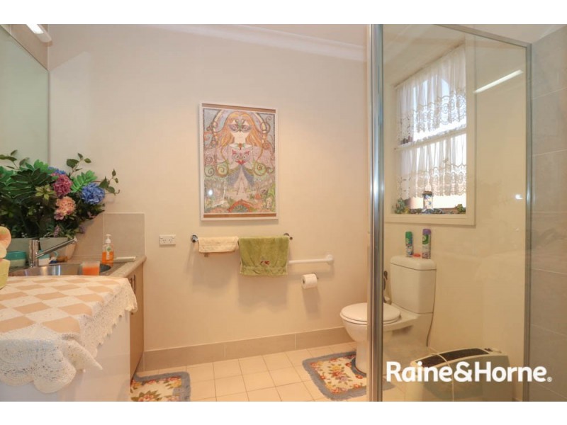 2/15 Marsden Lane, Kelso NSW 2795